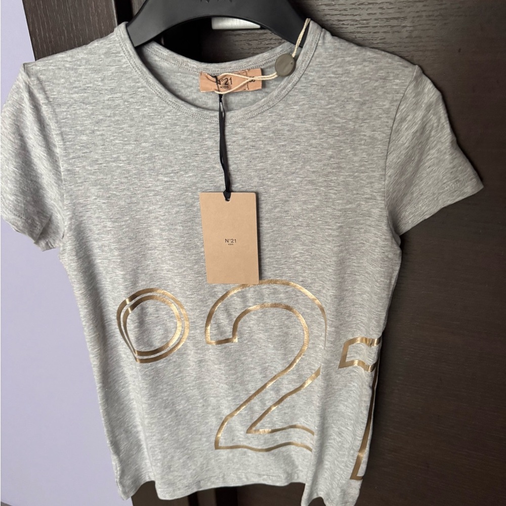 N21 Gray T-Shirt with Gold Accents
